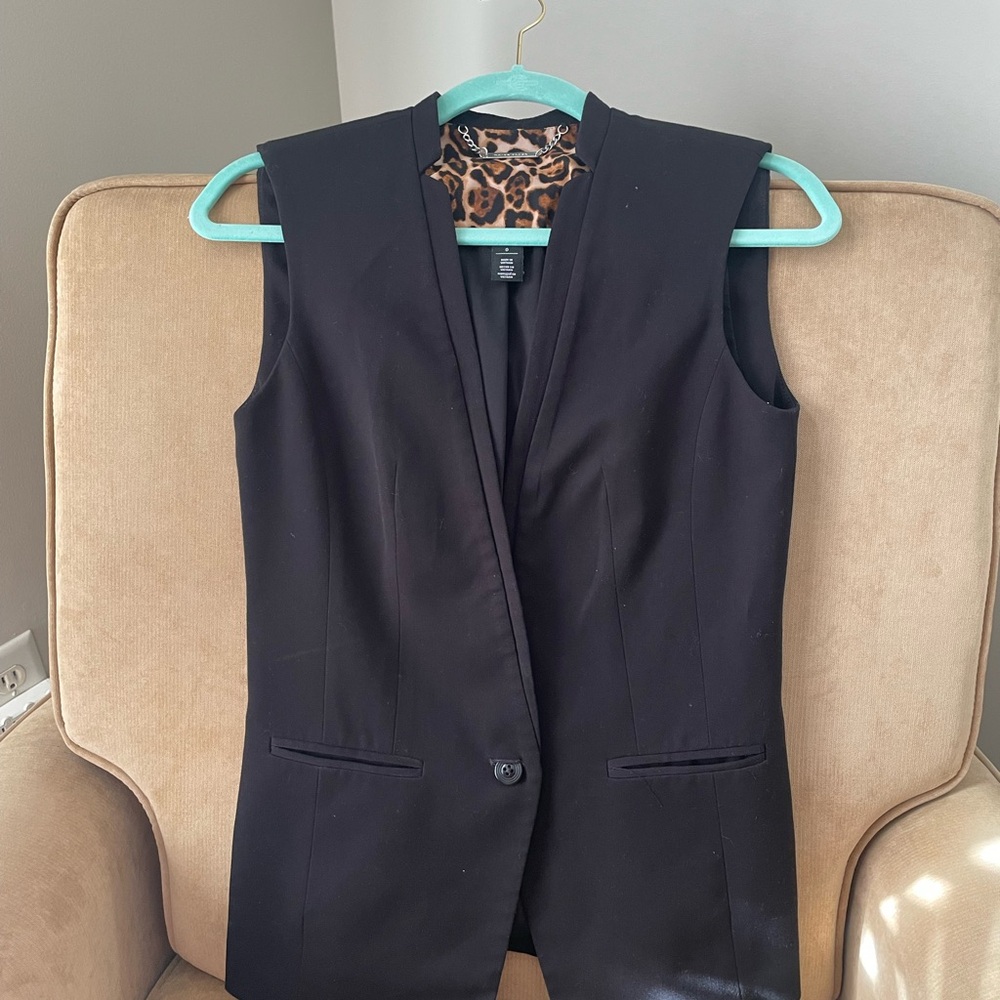 Black vest